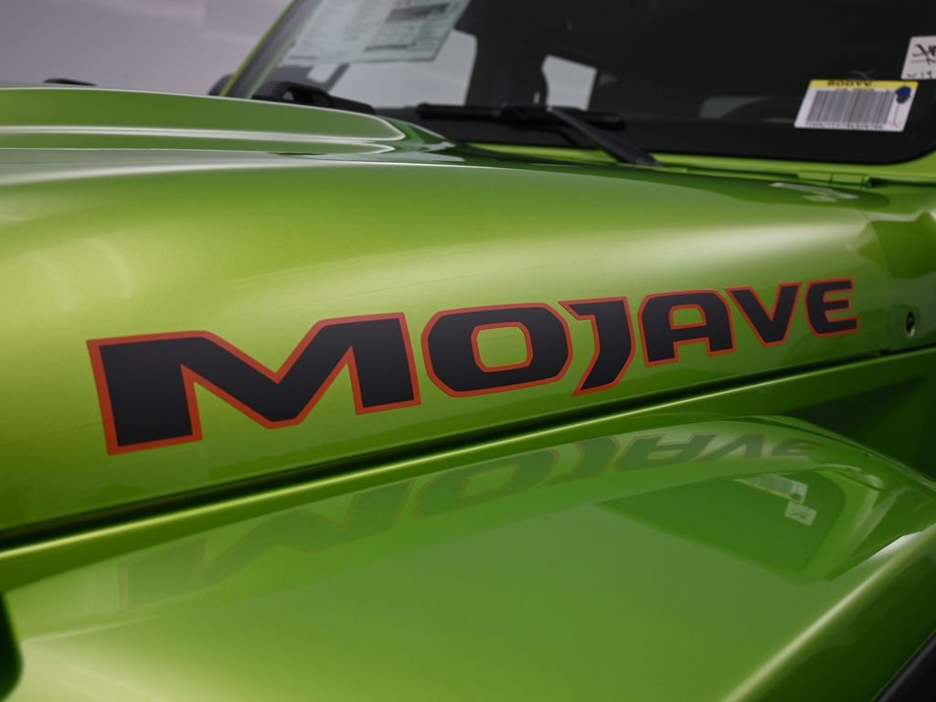 Used 2025 Jeep Gladiator Mojave image 10