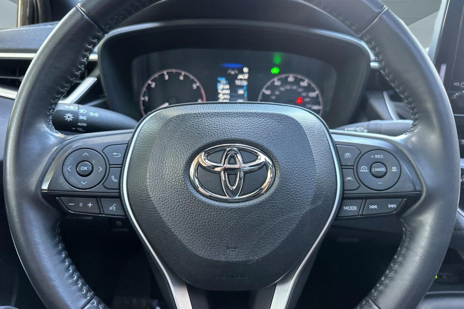 Used 2024 Toyota Corolla SE w/ SE Package FWD image 16