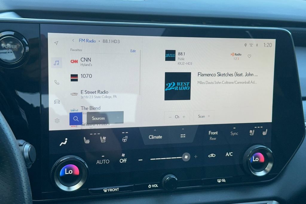 Certified 2023 Lexus RX 500h 500h F SPORT Performance image 18