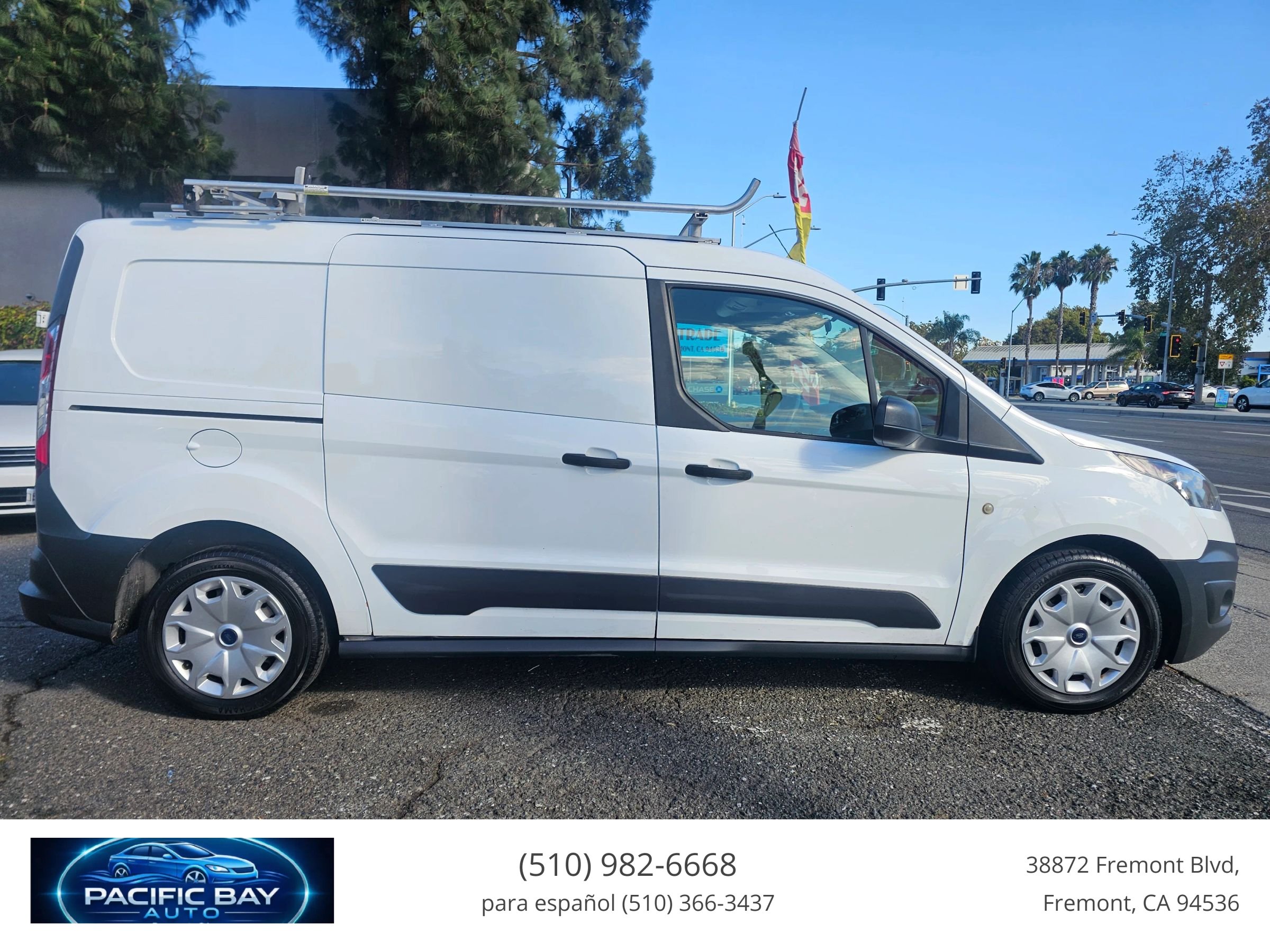 Used 2016 Ford Transit Connect XL FWD image 8