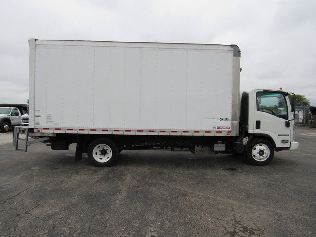 Used 2024 Isuzu NPR RWD image 2