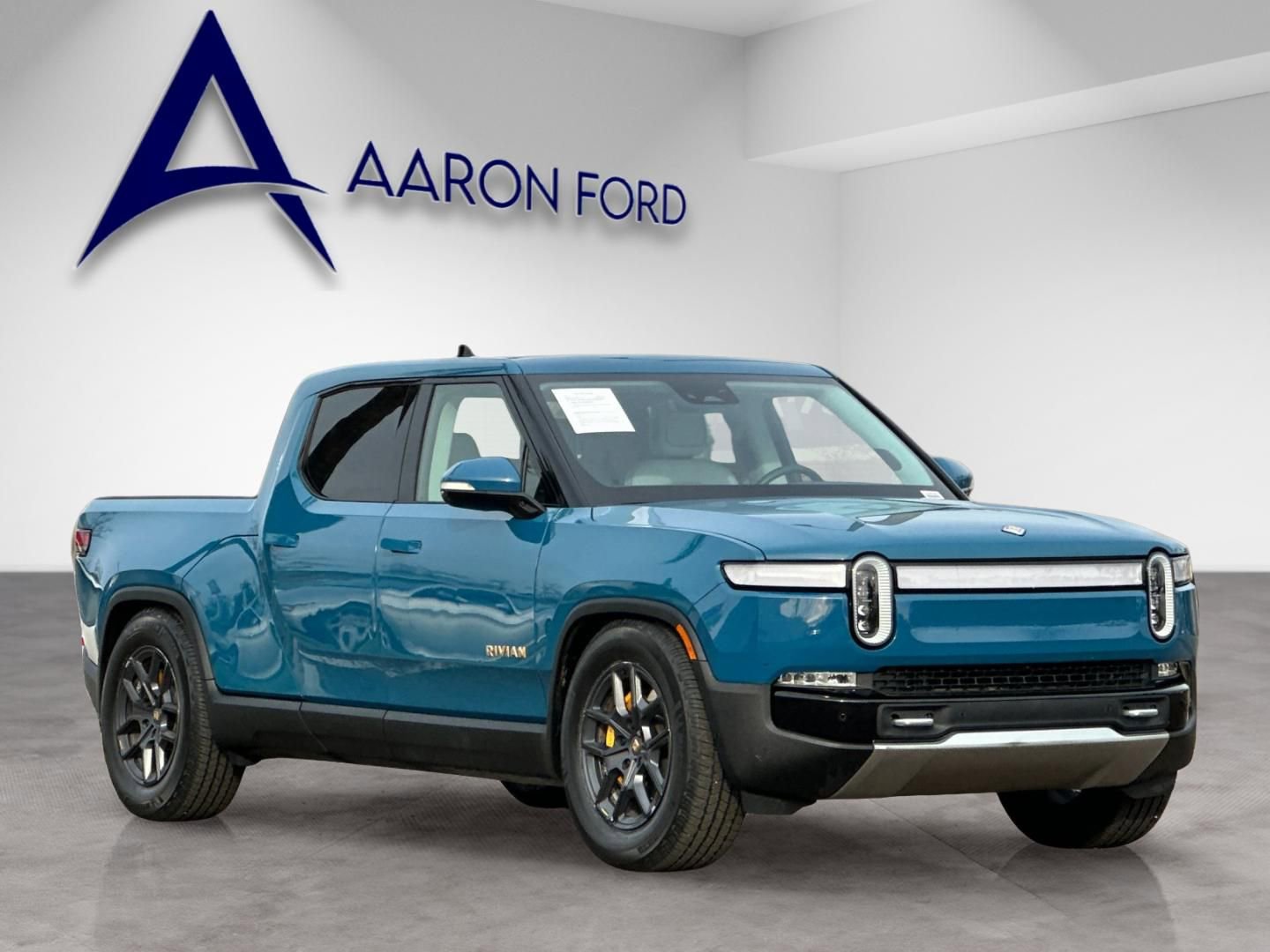Used 2022 Rivian R1T Launch Edition image 7