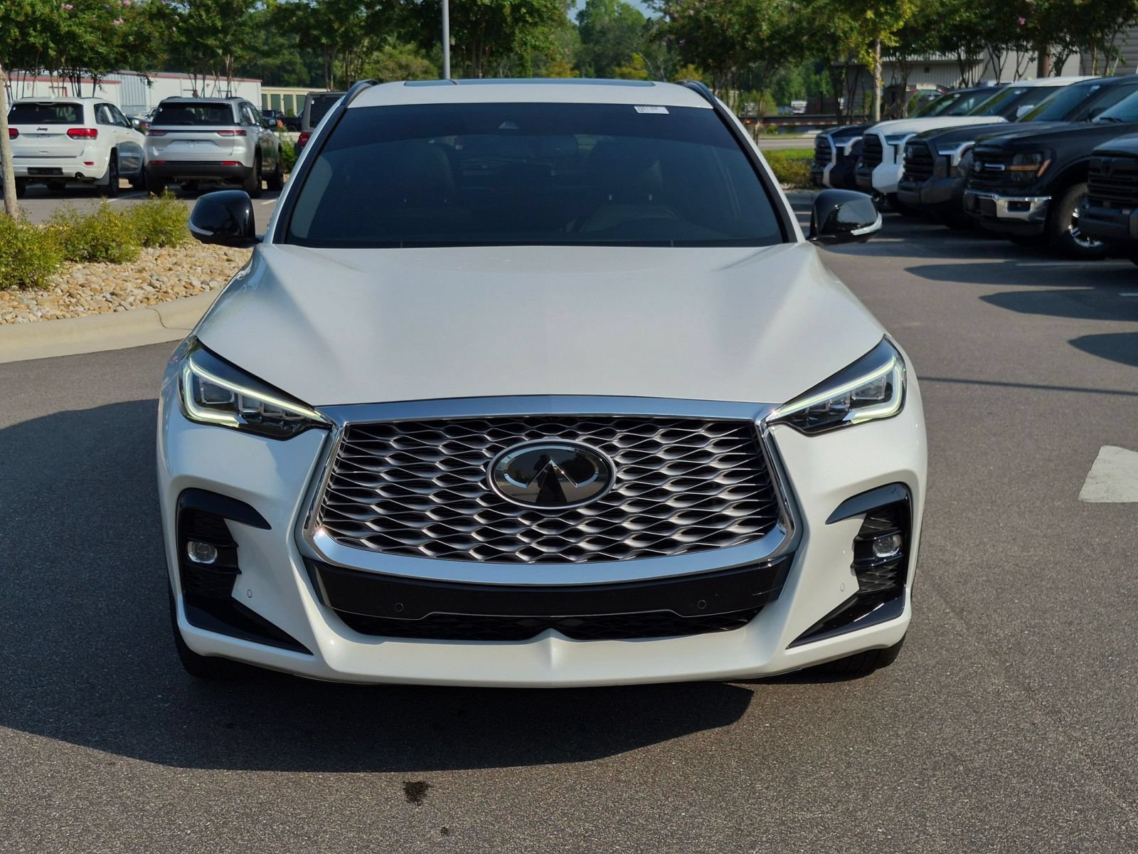 Used 2023 INFINITI QX55 Essential AWD/4WD image 8