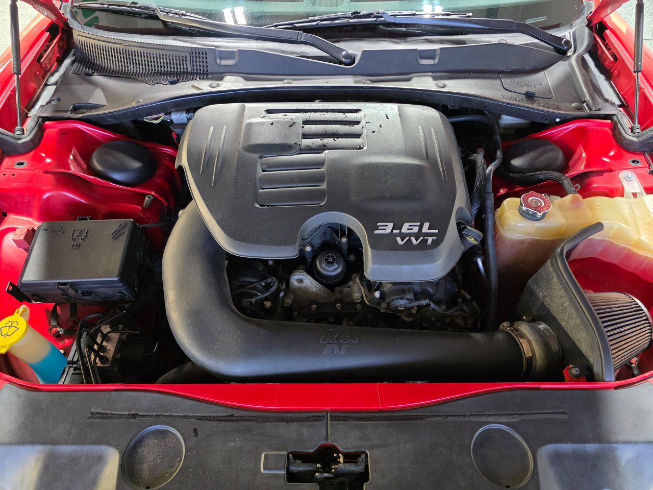 Used 2014 Dodge Charger SXT image 38