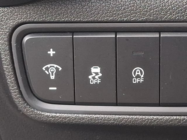 Used 2024 Kia Soul LX w/ Option Group 015 FWD image 23