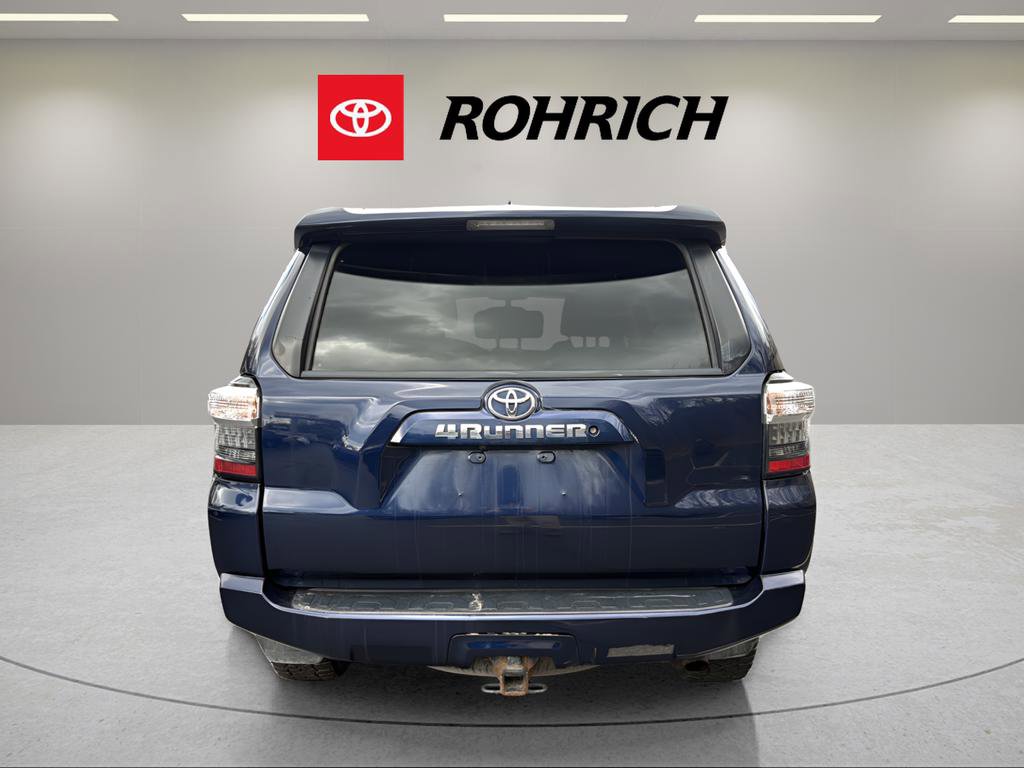 Used 2018 Toyota 4Runner SR5 Premium image 7