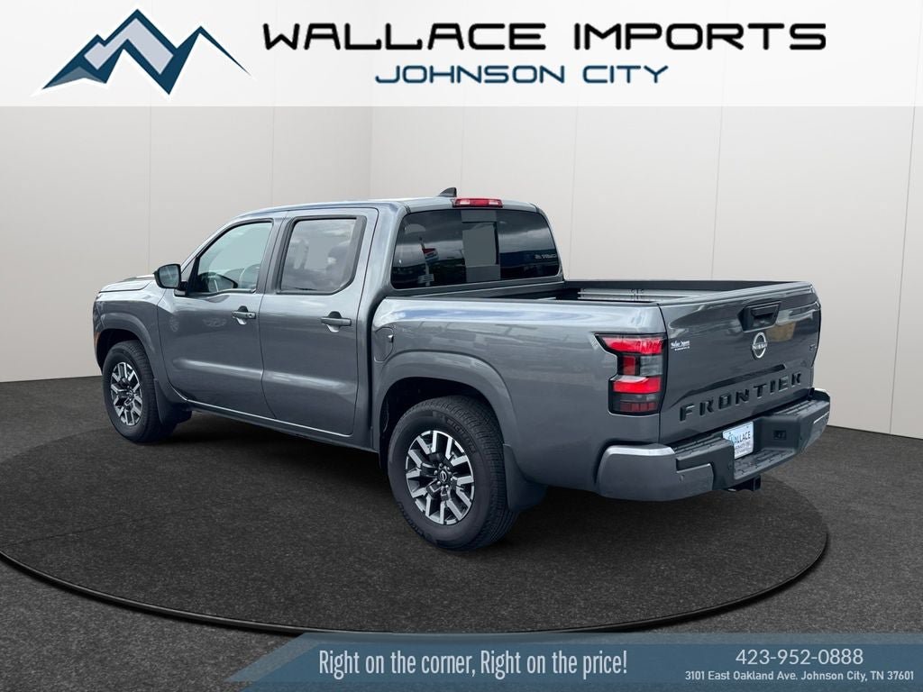 Used 2024 Nissan Frontier SL w/ Technology Package RWD image 3