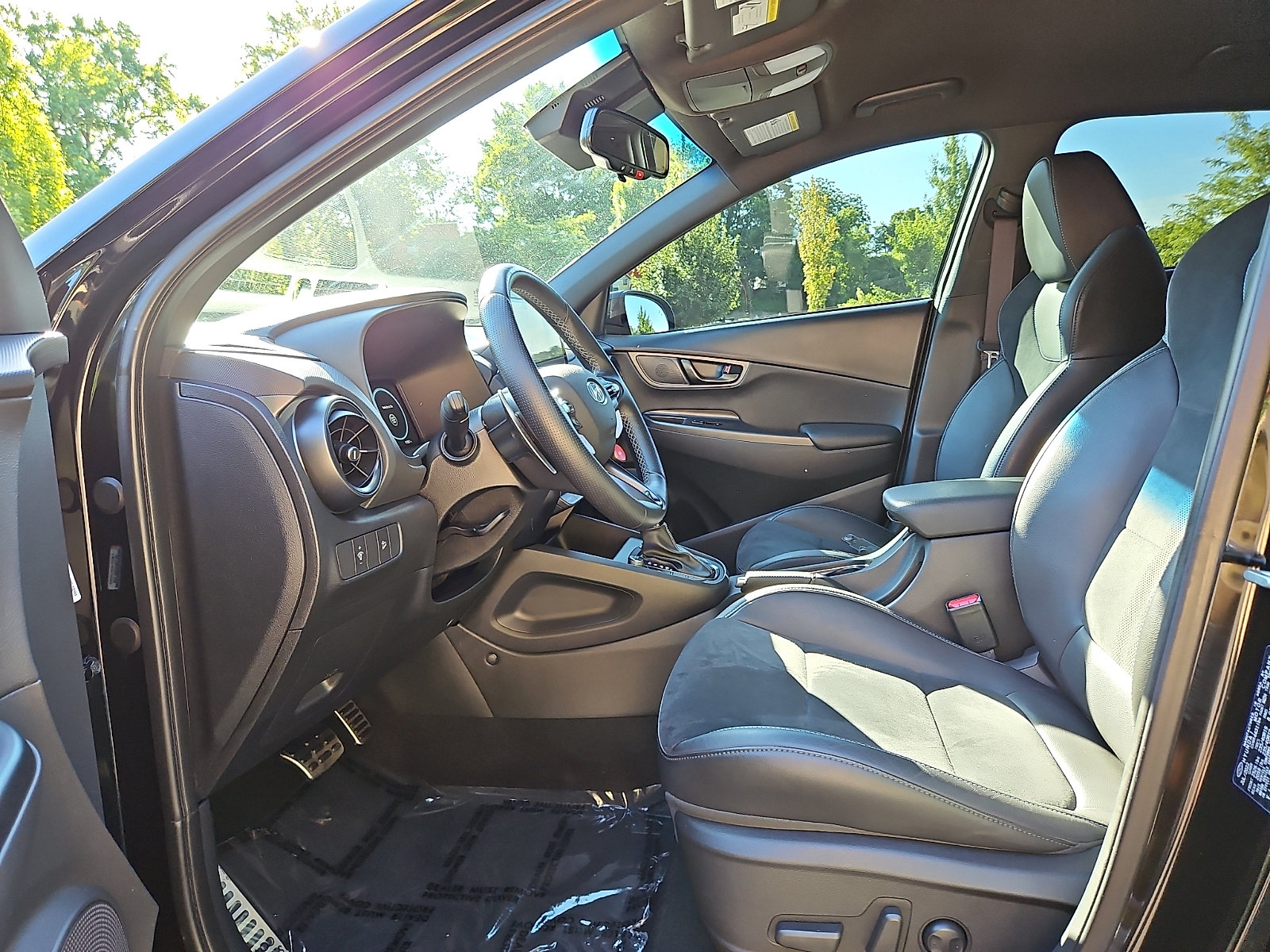 Used 2023 Hyundai Kona N FWD image 13