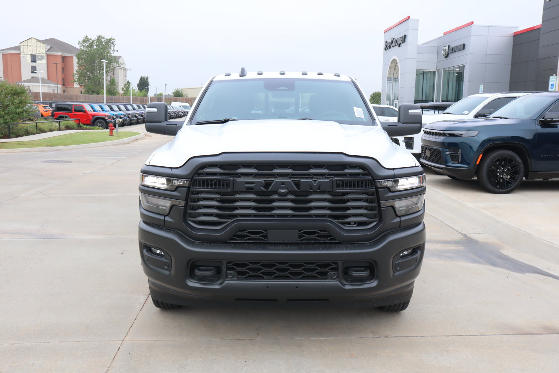 New 2027 RAM 3500 Tradesman AWD/4WD image 9
