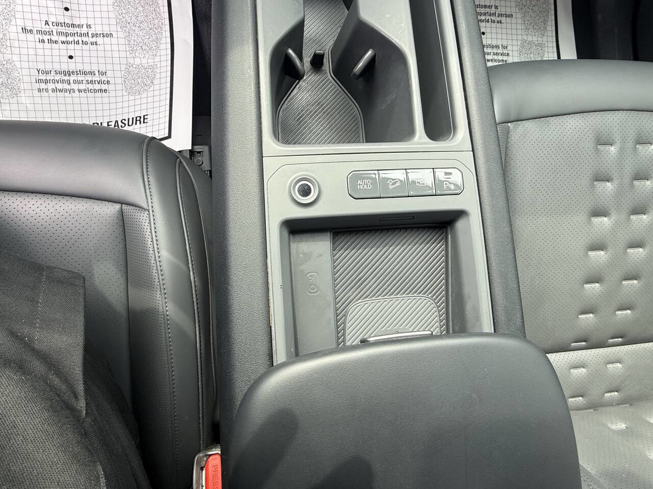 Used 2024 Kia EV9 Wind image 17