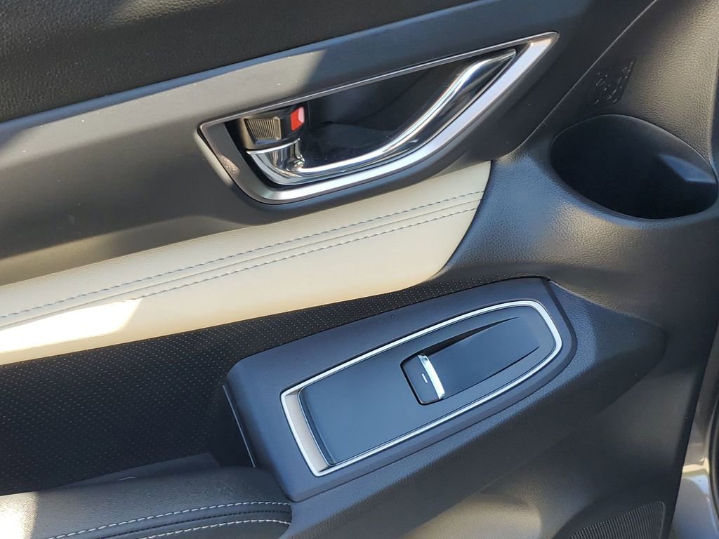 Used 2022 Subaru Ascent Limited w/ Technology Package image 48