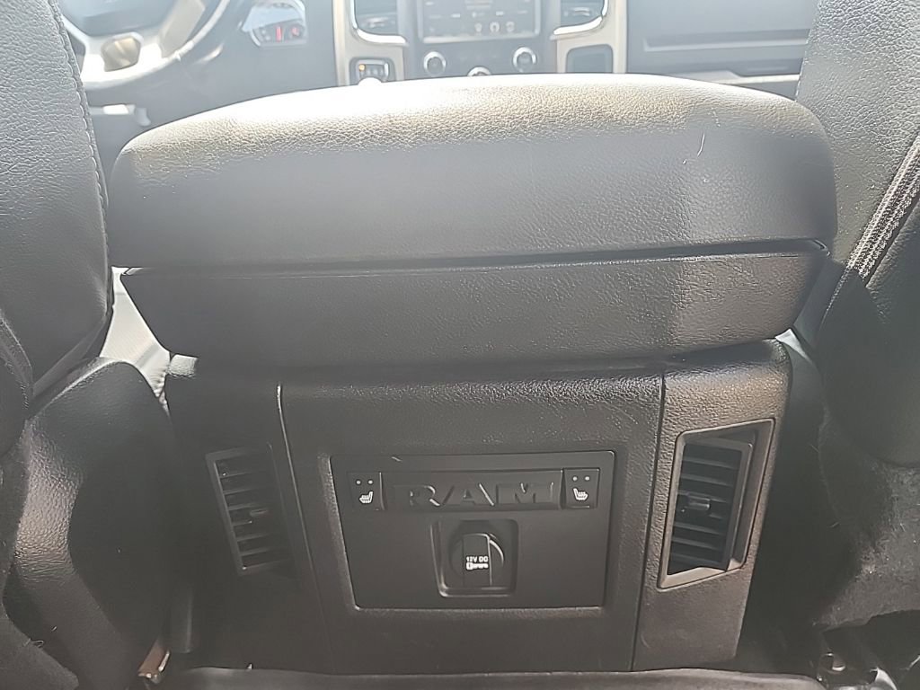 Used 2014 RAM 1500 Laramie w/ Convenience Group AWD/4WD image 12
