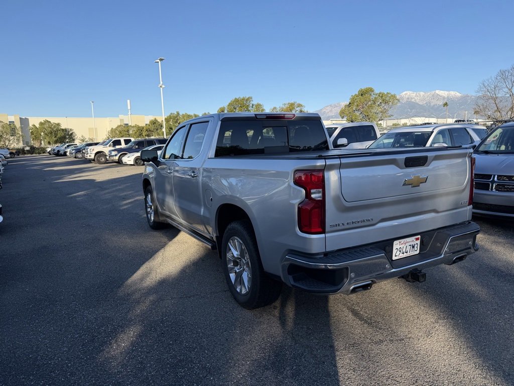 Used 2022 Chevrolet Silverado 1500 LTZ w/ LTZ Premium Package image 4