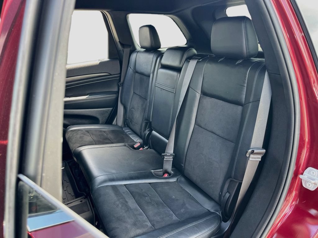 Certified 2022 Jeep Grand Cherokee Laredo X RWD image 24