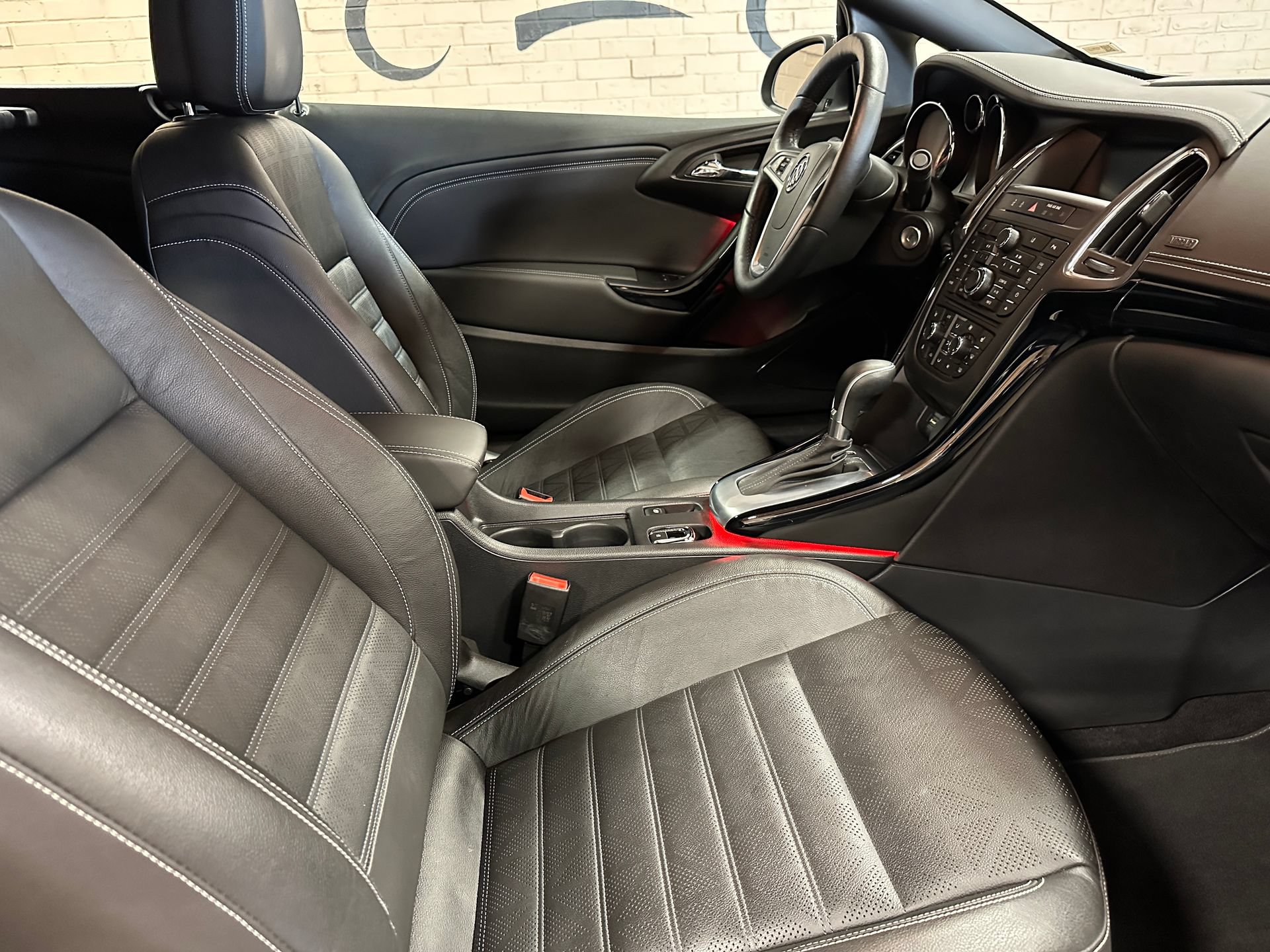 Used 2016 Buick Cascada Premium FWD image 19