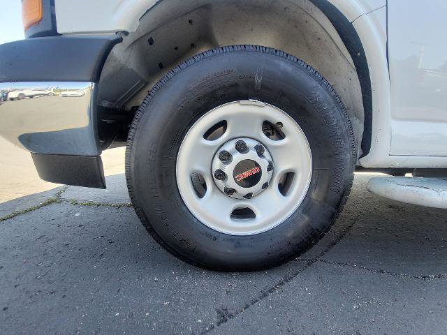 Used 2024 GMC Savana 2500 w/ Driver Convenience Package image 27