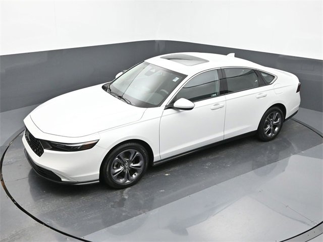 Used 2023 Honda Accord EX image 15