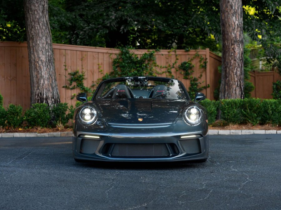 Used 2019 Porsche 911 Speedster RWD image 5