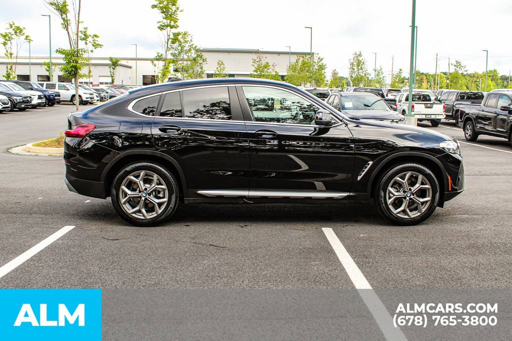 Used 2025 BMW X4 xDrive30i image 9