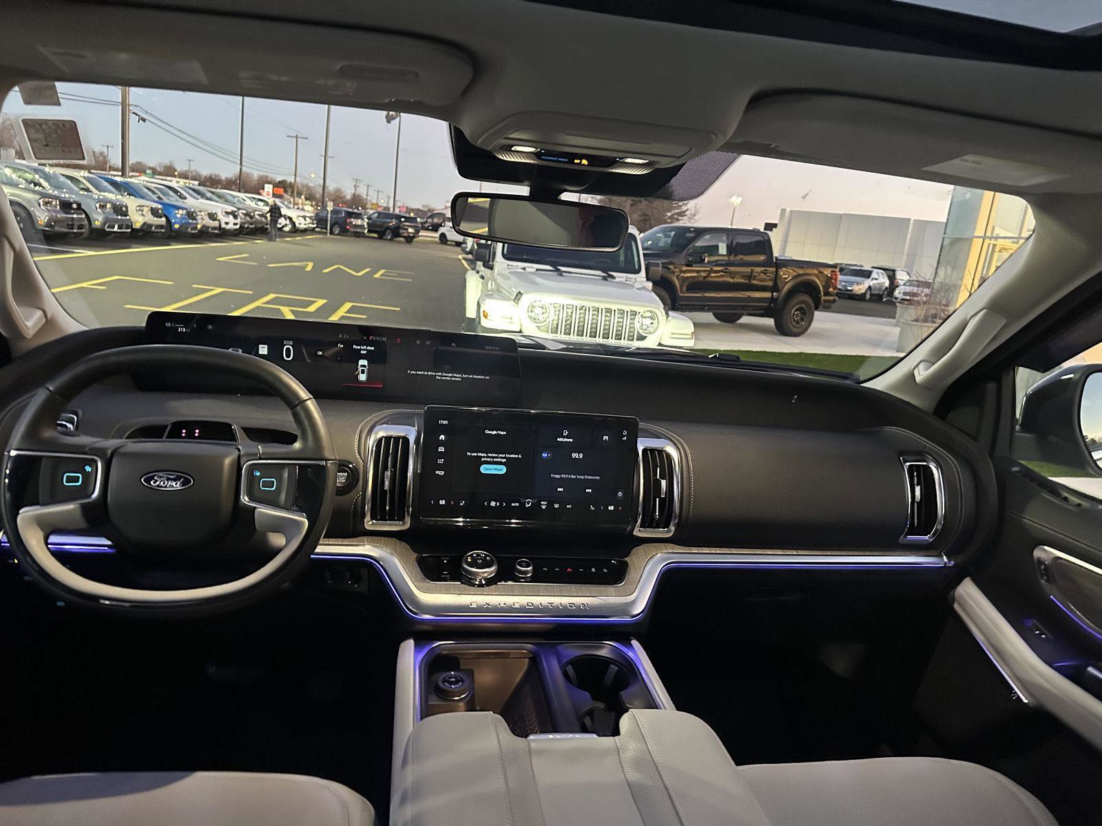 Used 2025 Ford Expedition Max Platinum w/ Platinum Ultimate Package image 27