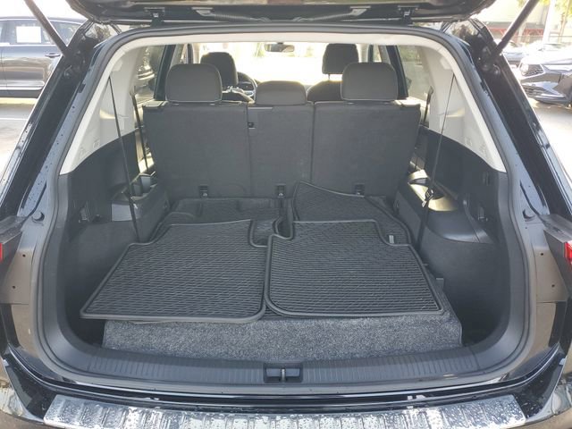 Certified 2023 Volkswagen Tiguan S image 6
