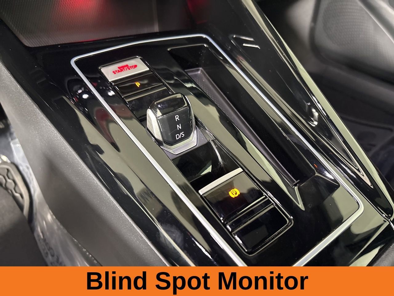 Used 2024 Volkswagen GTI Autobahn image 17