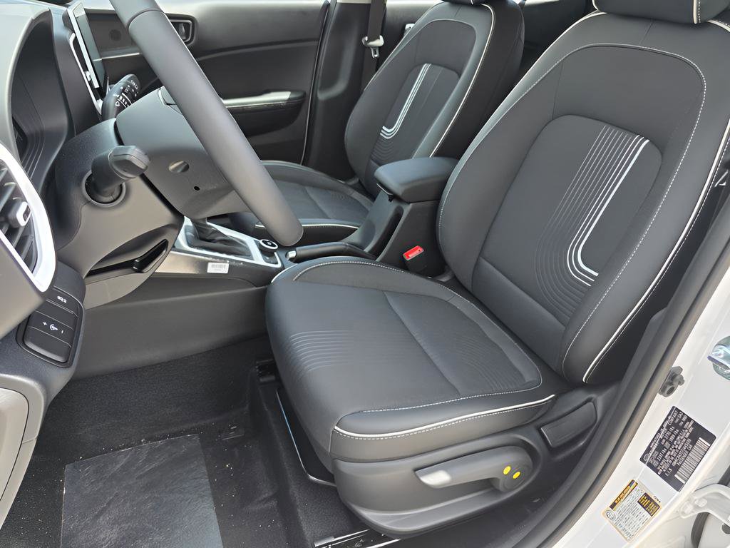 New 2026 Hyundai Venue SEL FWD image 13