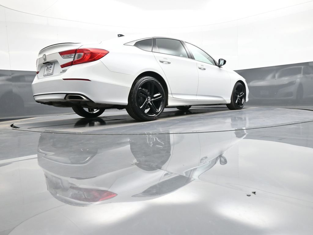 Certified 2022 Honda Accord Sport image 29