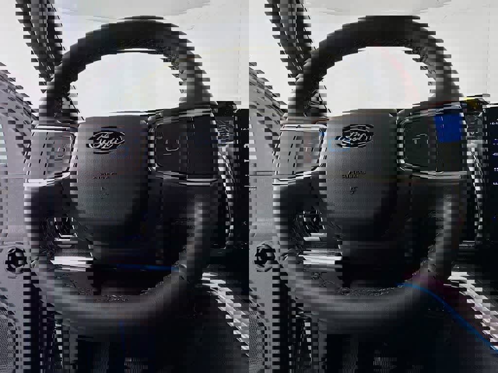 New 2026 Ford Expedition Tremor image 16