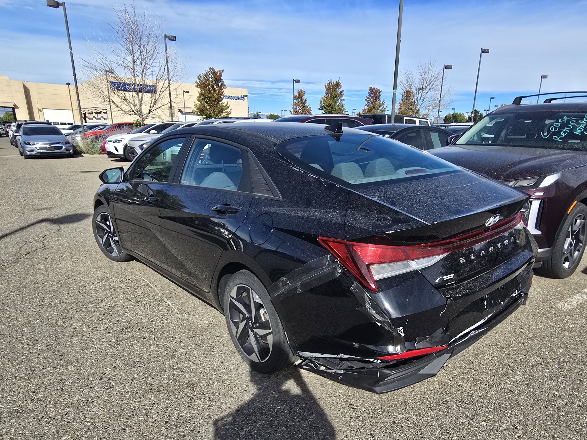 Used 2023 Hyundai Elantra SEL w/ Convenience Package FWD image 3