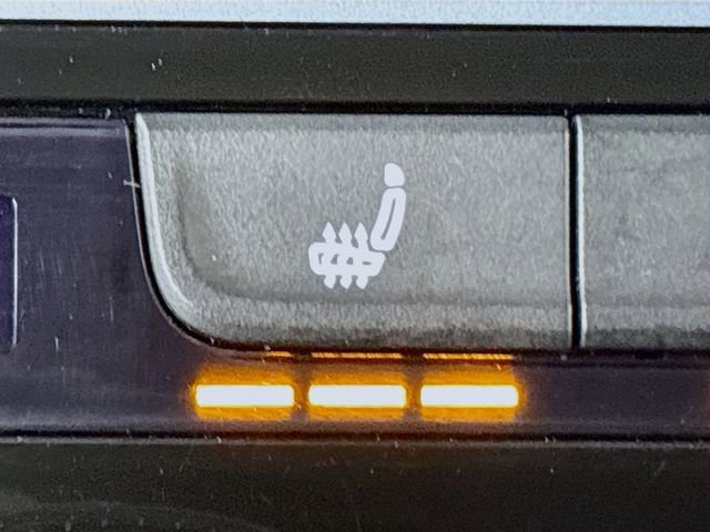 Used 2023 Volkswagen Atlas Cross Sport SE w/ Black Wheel Package image 20