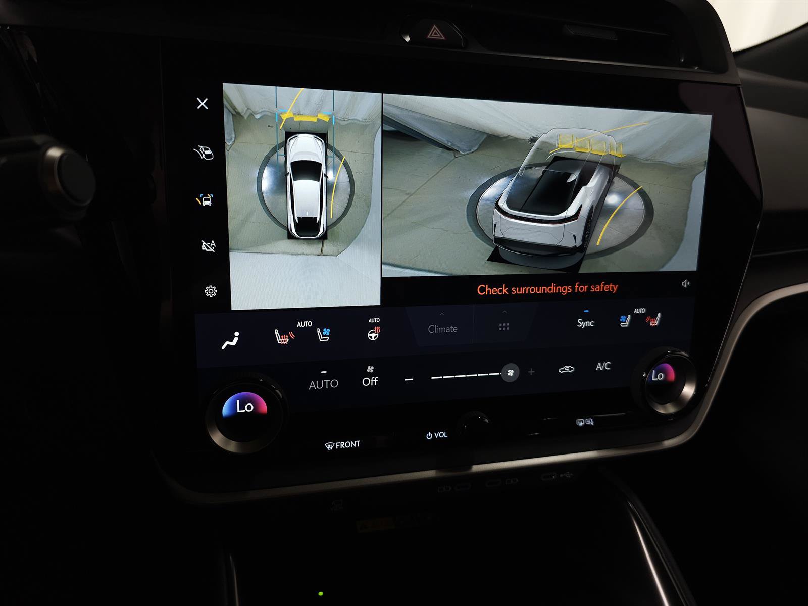 Used 2025 Lexus RZ 300e w/ Accessory Package (2T) FWD image 26