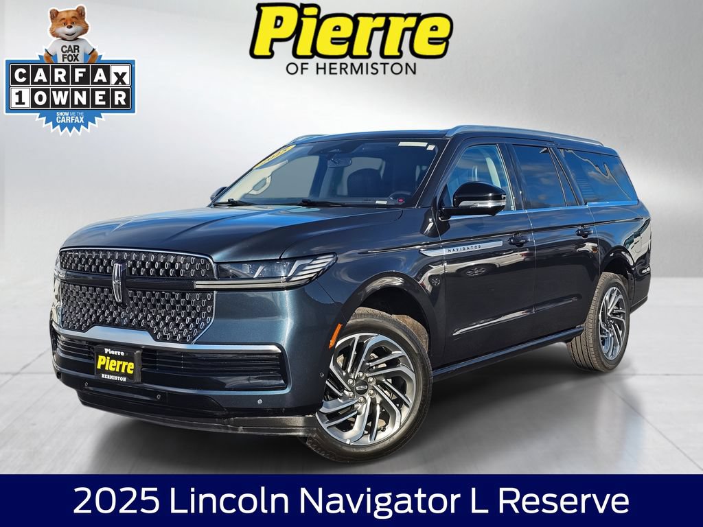 Used 2025 Lincoln Navigator L Reserve AWD/4WD image 1