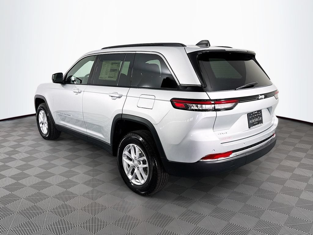 New 2026 Jeep Grand Cherokee Laredo AWD/4WD image 5