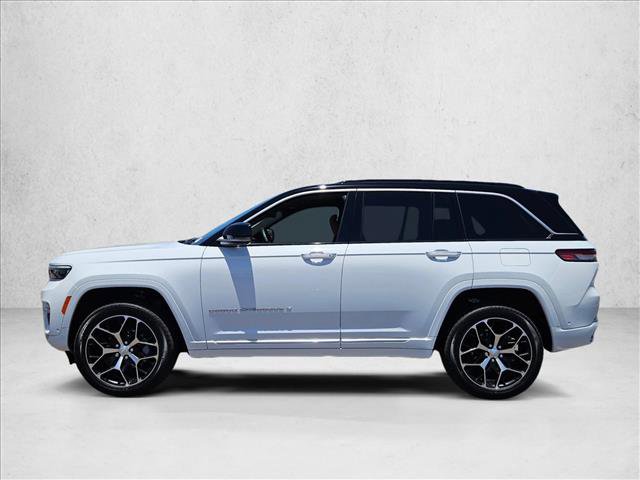 New 2025 Jeep Grand Cherokee Summit image 5