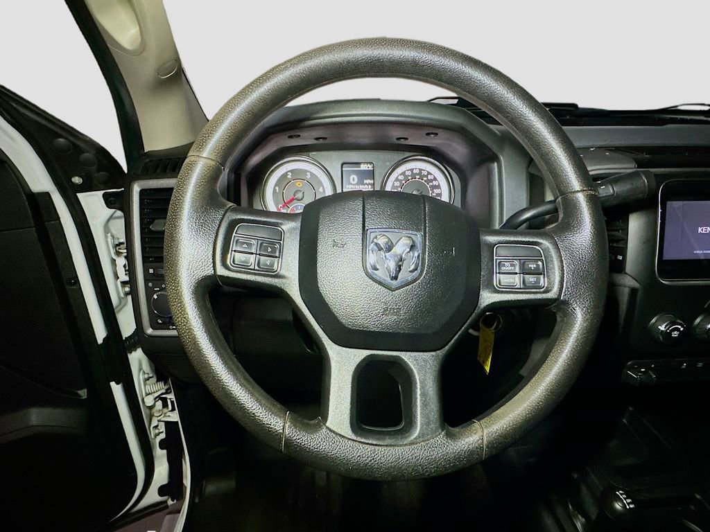 Used 2016 RAM 3500 Tradesman w/ Chrome Appearance Group AWD/4WD image 25