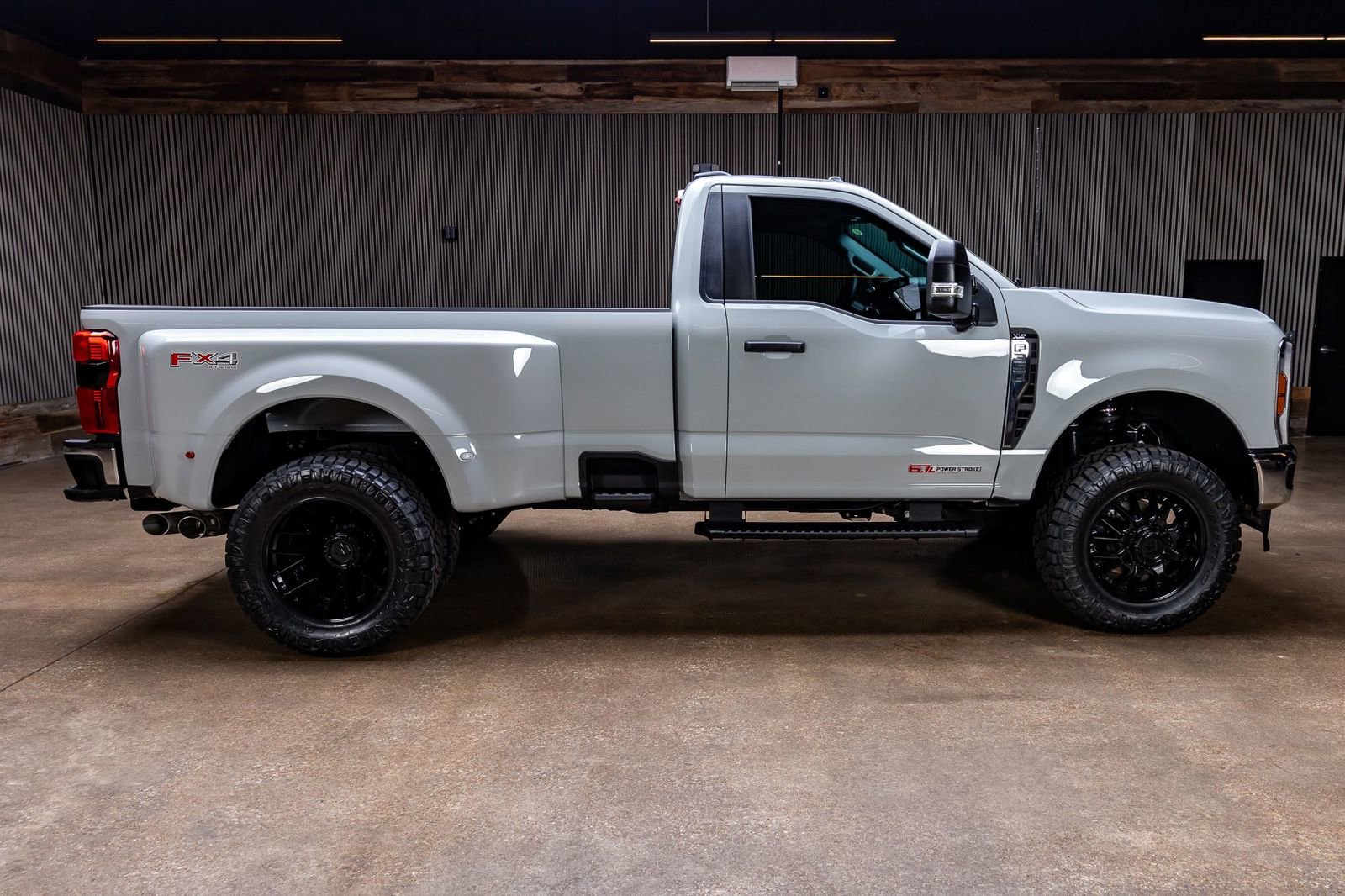 Used 2026 Ford F350 XLT image 11