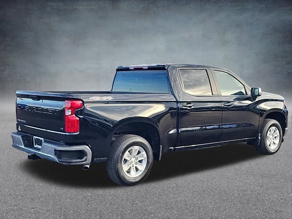 Used 2025 Chevrolet Silverado 1500 LT image 7