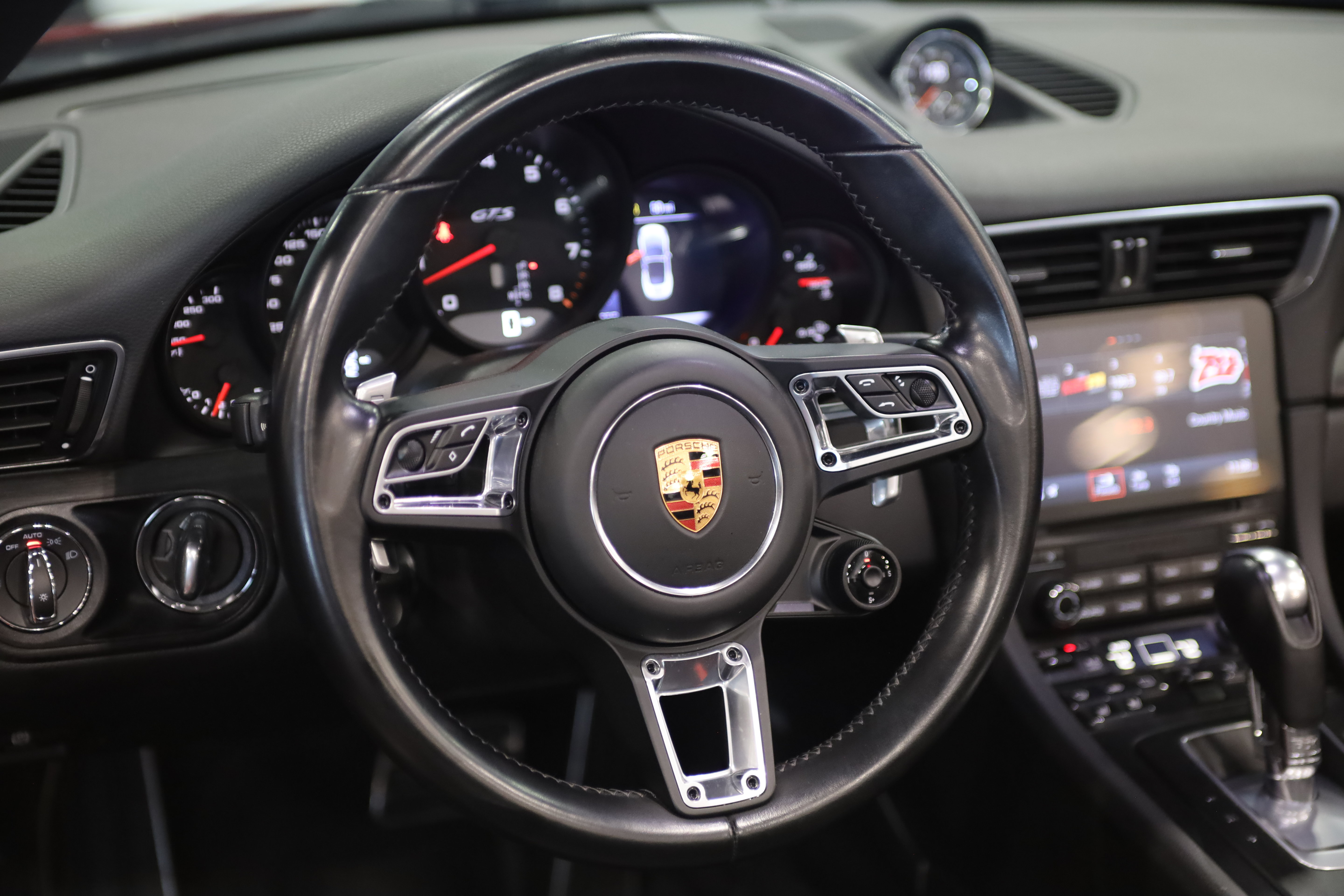 Used 2018 Porsche 911 Carrera 4 GTS AWD/4WD image 27