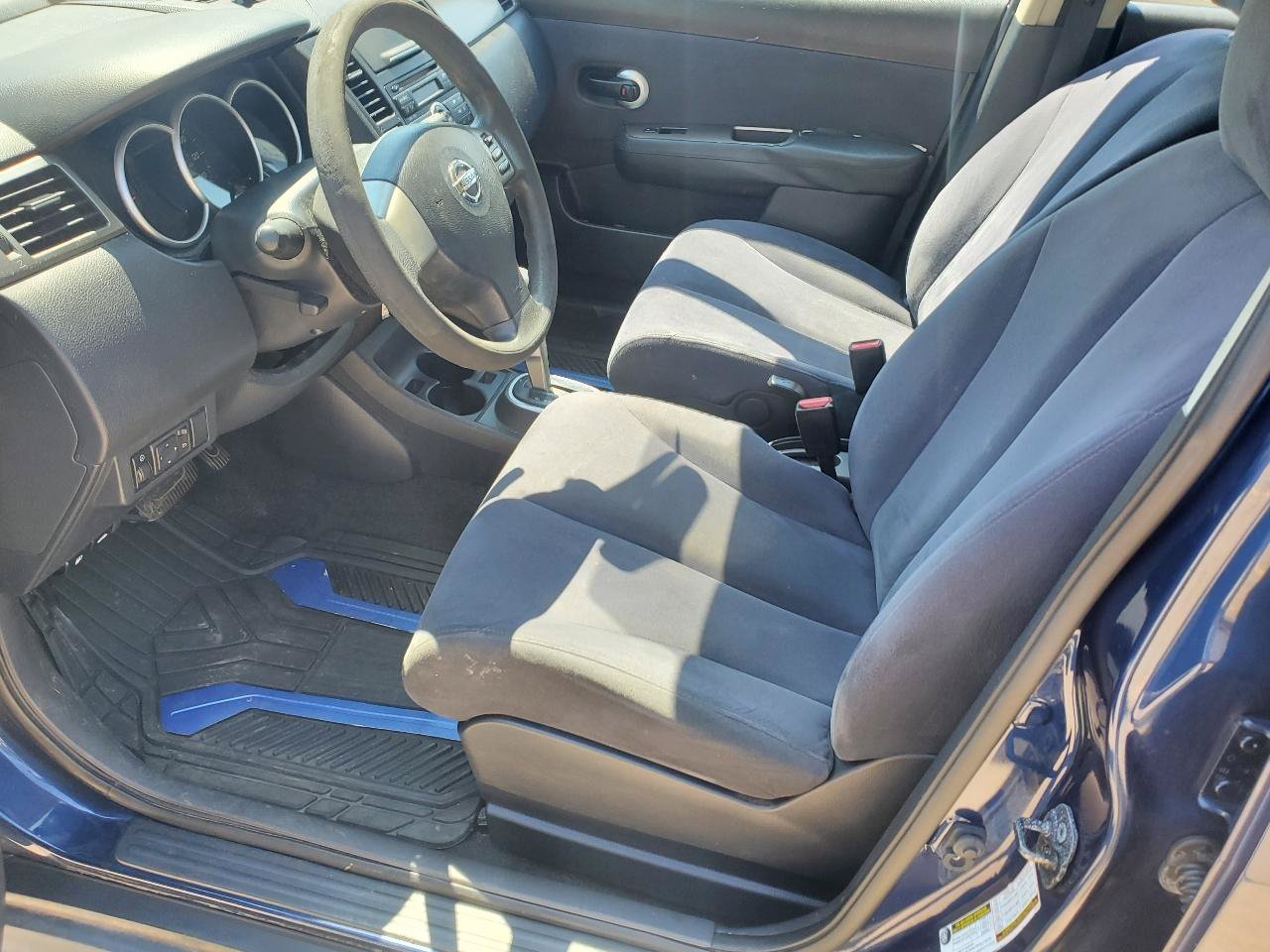 Used 2009 Nissan Versa 1.8 S w/ PWR Pkg FWD image 14