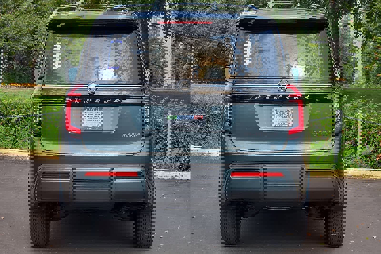 New 2025 Nissan Armada Platinum w/ Convenience Package image 7