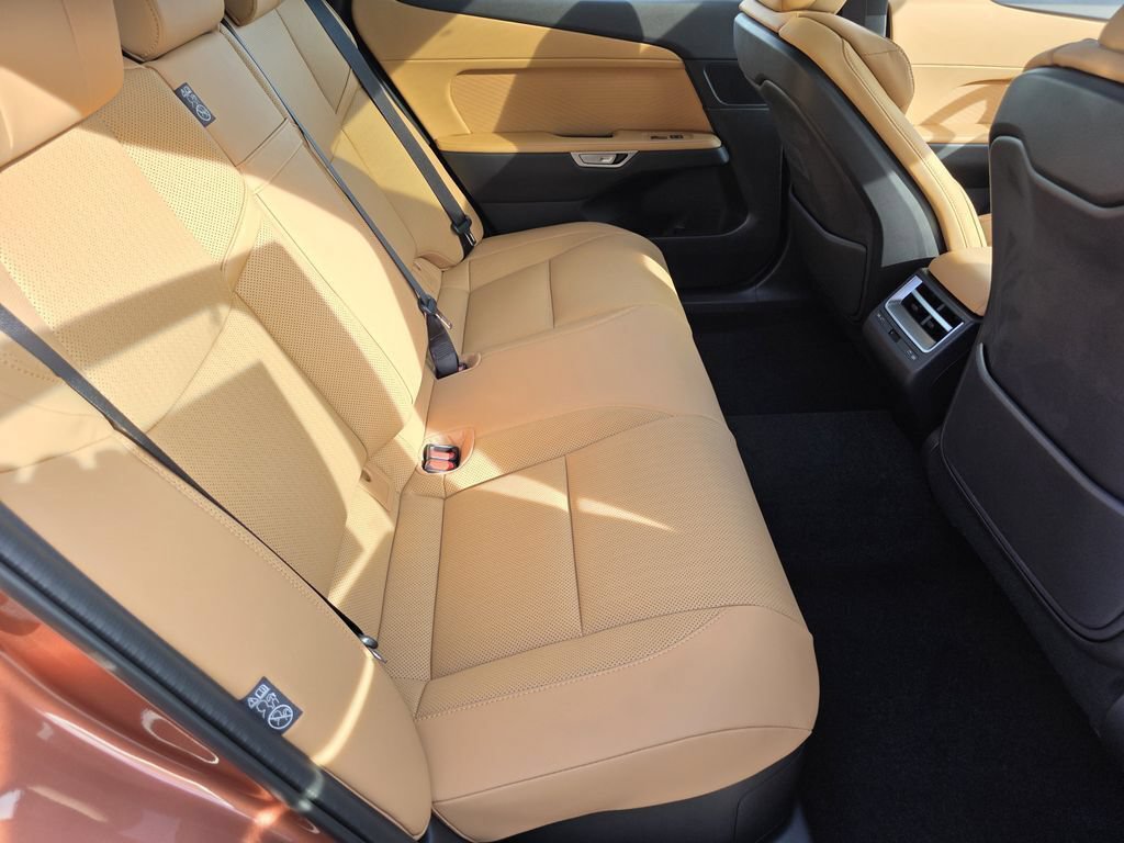 New 2026 Lexus ES 350h AWD image 27