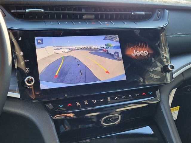 New 2026 Jeep Grand Cherokee Limited image 11