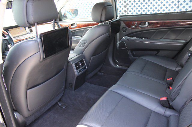 Used 2016 Hyundai Equus Ultimate RWD image 14