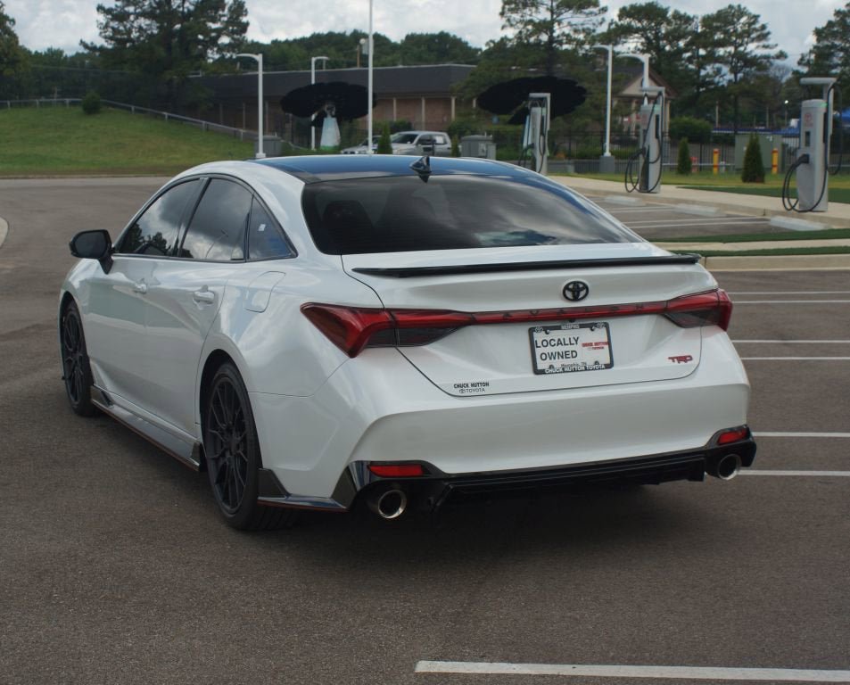 Used 2021 Toyota Avalon TRD FWD image 17