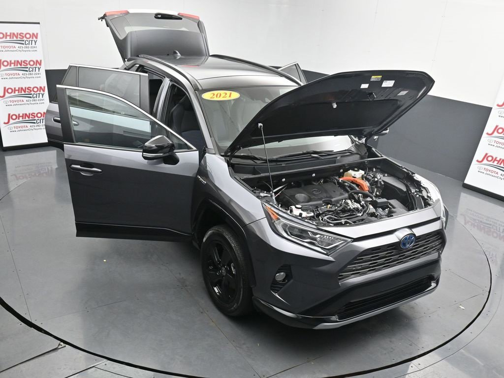 Used 2021 Toyota RAV4 XSE image 43