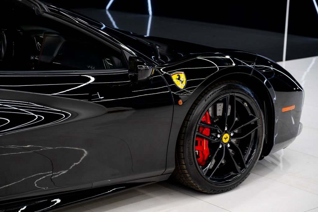 Used 2019 Ferrari 488 Spider image 12