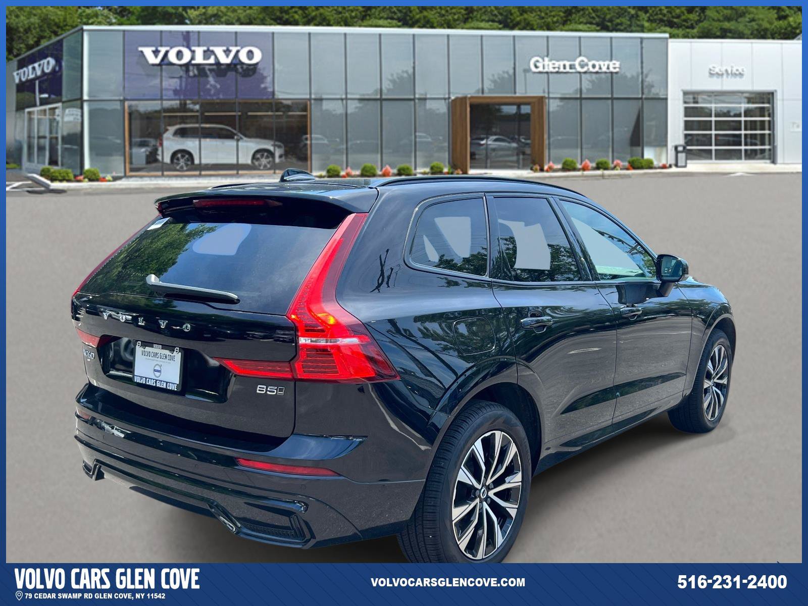 Used 2024 Volvo XC60 B5 Plus AWD/4WD image 5