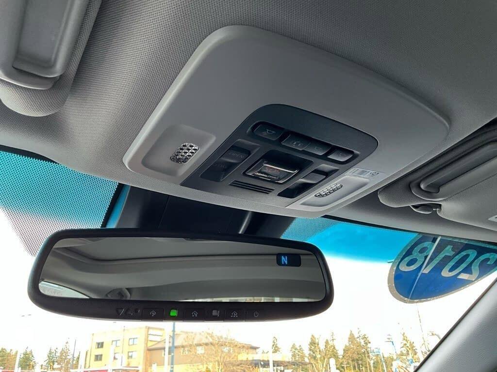 Used 2018 Toyota Camry XLE w/ Audio Package image 16