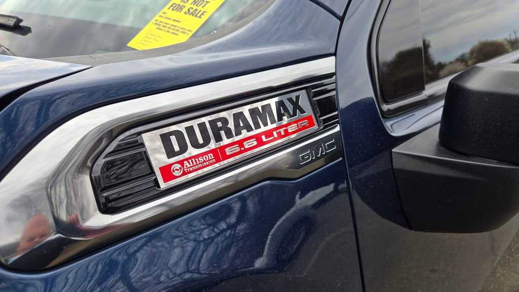 Used 2021 GMC Sierra 2500 AT4 w/ AT4 Premium Plus Package image 9